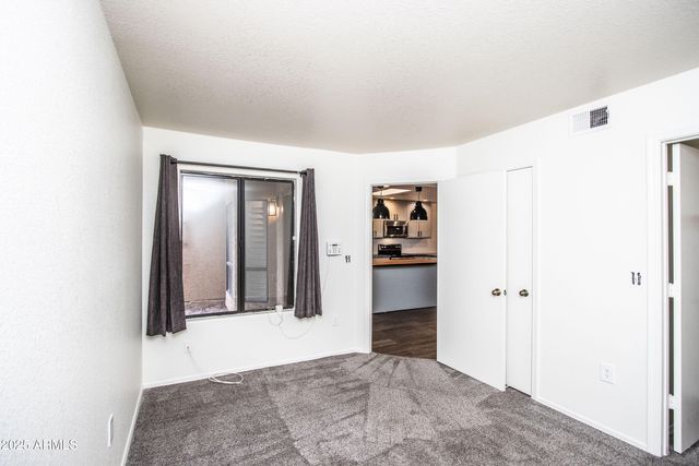 1318 E COBB Drive, Tempe, AZ 85288