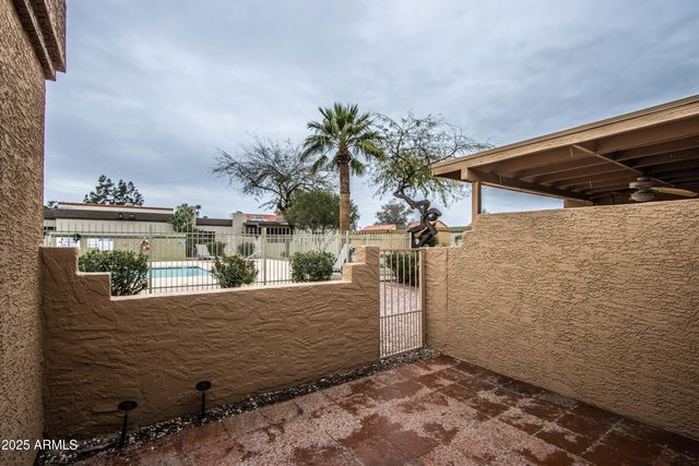 1318 E COBB Drive, Tempe, AZ 85288