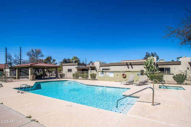 1318 E COBB Drive, Tempe, AZ 85288