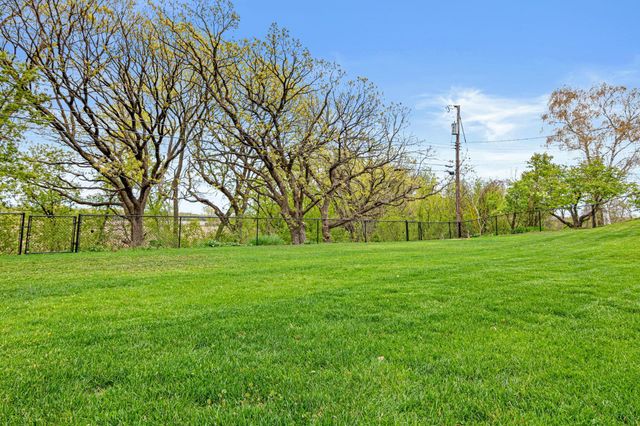 9055 Johnson Avenue S, Bloomington, MN 55437