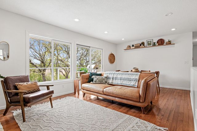 9055 Johnson Avenue S, Bloomington, MN 55437