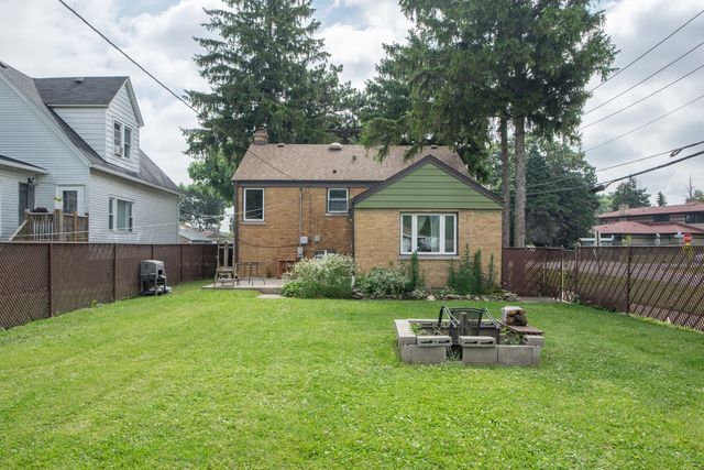 4044 Oak Park Avenue, Stickney, IL 60402