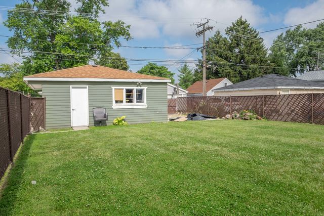 4044 Oak Park Avenue, Stickney, IL 60402