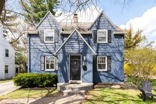 1605 E Stadium Boulevard, Ann Arbor, MI 48104