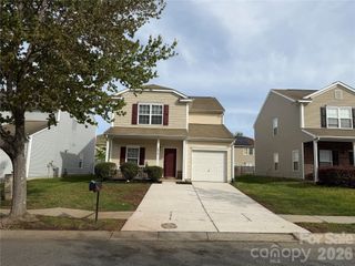 9019 Newfield Street, Charlotte, NC 28216