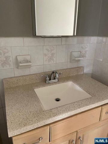 88 Shaler Avenue, Fairview, NJ 07022