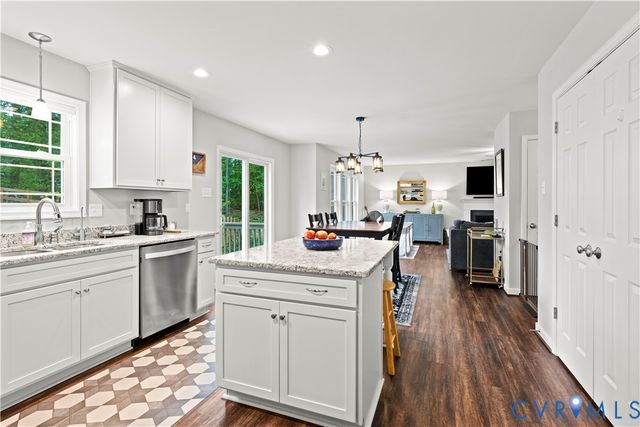 2953 Preston Park Ct, Goochland, VA 23153