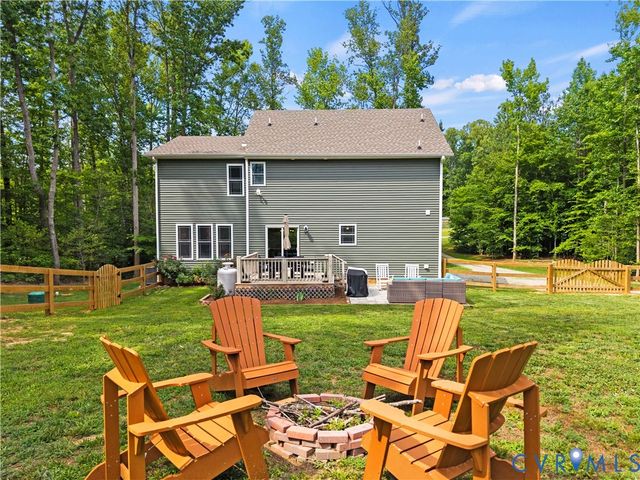 2953 Preston Park Ct, Goochland, VA 23153