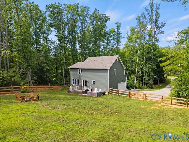 2953 Preston Park Ct, Goochland, VA 23153