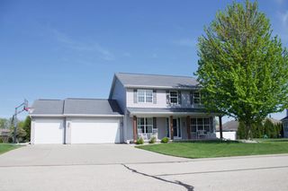 W6464 CHERRYBARK CIRCLE, Menasha, WI 54952