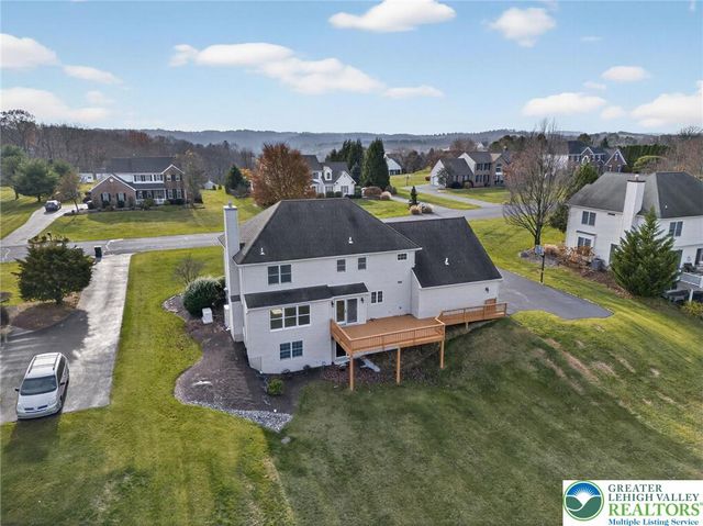 4748 York Drive, North Whitehall Twp, PA 18069