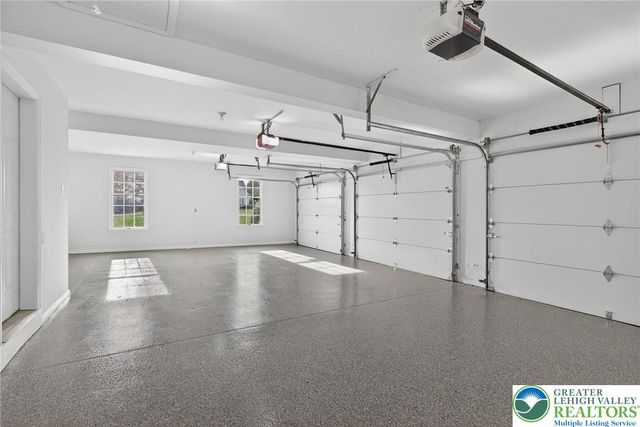 4748 York Drive, North Whitehall Twp, PA 18069