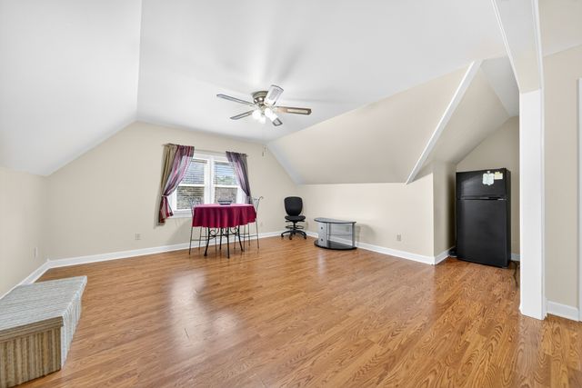 2236 New Hope Rd, Hendersonville, TN 37075