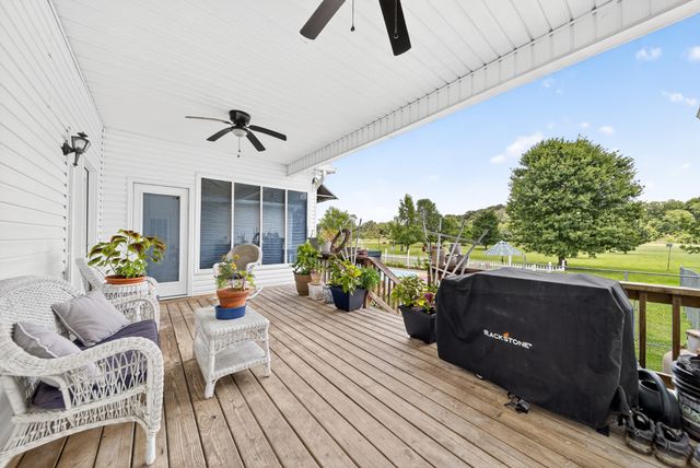 2236 New Hope Rd, Hendersonville, TN 37075