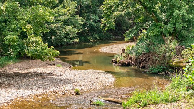 2236 New Hope Rd, Hendersonville, TN 37075