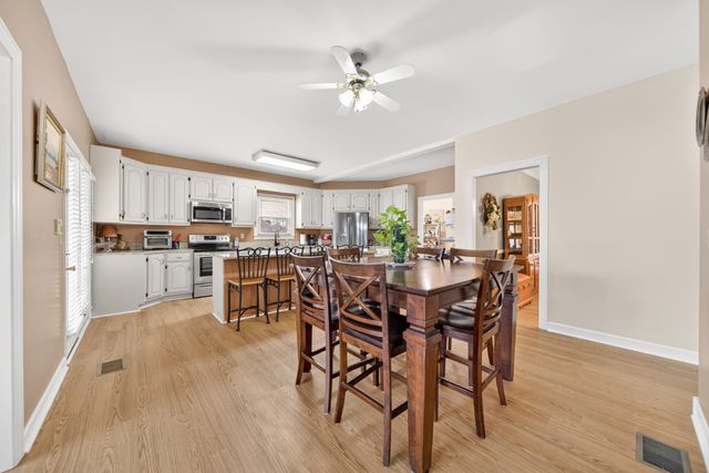 2236 New Hope Rd, Hendersonville, TN 37075