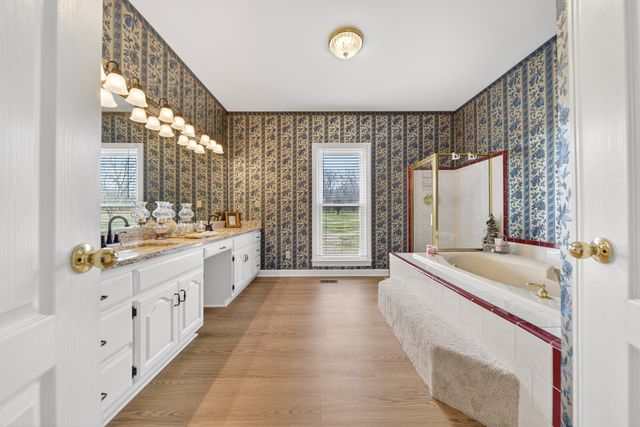 2236 New Hope Rd, Hendersonville, TN 37075