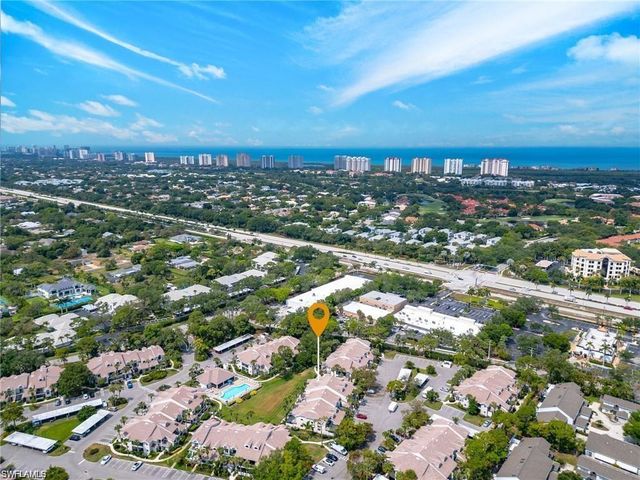 70 Emerald Woods DR K8, Naples, FL 34108
