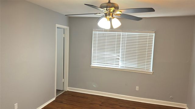 7925 Grove Ridge Drive, Houston, TX 77061