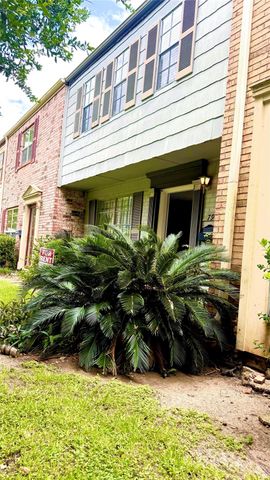 7925 Grove Ridge Drive, Houston, TX 77061