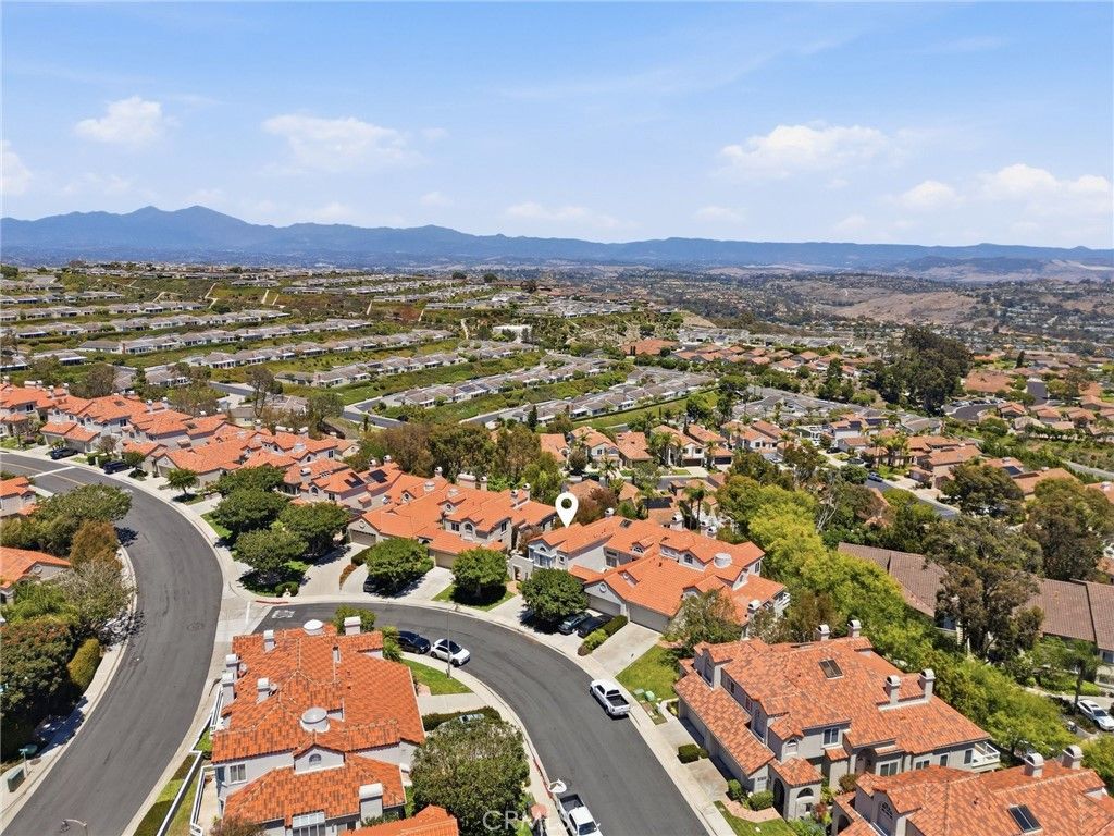Image 50 of property listing at 10 Toulon, Laguna Niguel, CA 92677