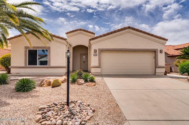 1892 E Canyon Wren Way, Green Valley, AZ 85614