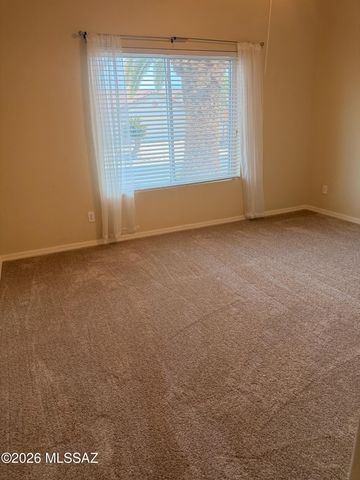 1892 E Canyon Wren Way, Green Valley, AZ 85614