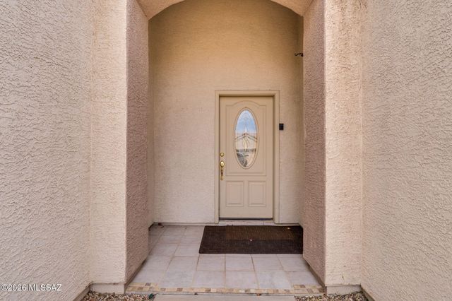 1892 E Canyon Wren Way, Green Valley, AZ 85614