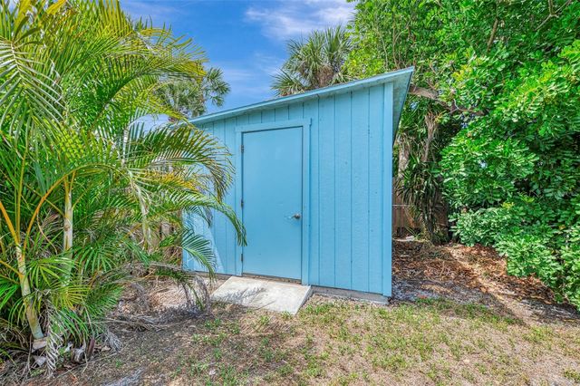 2490 11TH STREET, Englewood, FL 34224