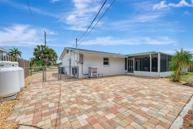 2490 11TH STREET, Englewood, FL 34224