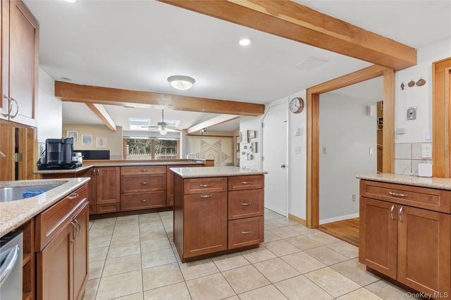 488 Shenandoah Road, Hopewell Junction, NY 12533