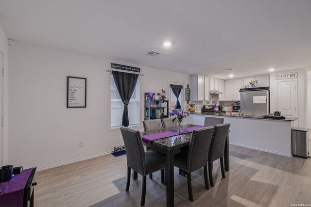 12912 HANCOCK POOL, St Hedwig, TX 78152