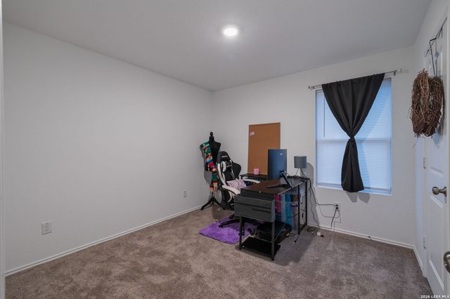 12912 HANCOCK POOL, St Hedwig, TX 78152