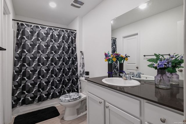 12912 HANCOCK POOL, St Hedwig, TX 78152