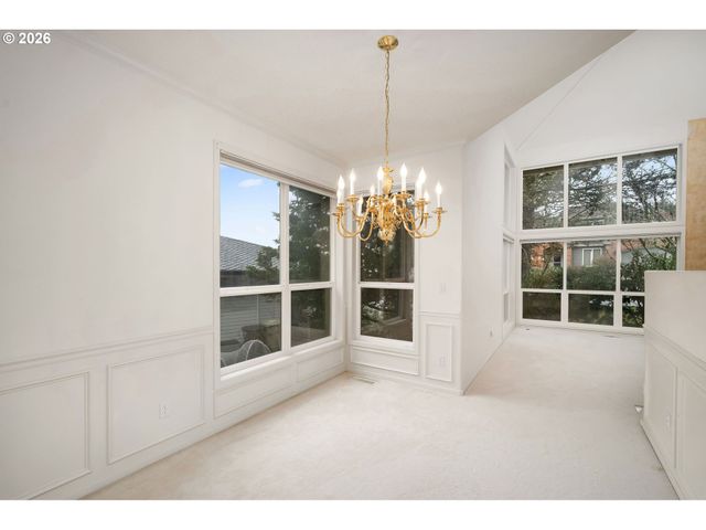 12238 Nw WELSH Dr, Portland, OR 97229