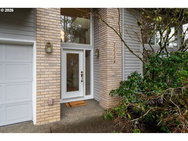 12238 Nw WELSH Dr, Portland, OR 97229