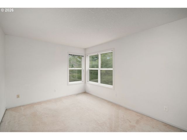 12238 Nw WELSH Dr, Portland, OR 97229