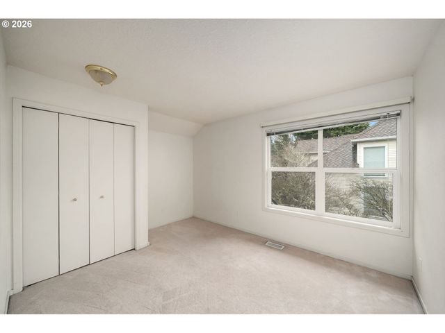 12238 Nw WELSH Dr, Portland, OR 97229