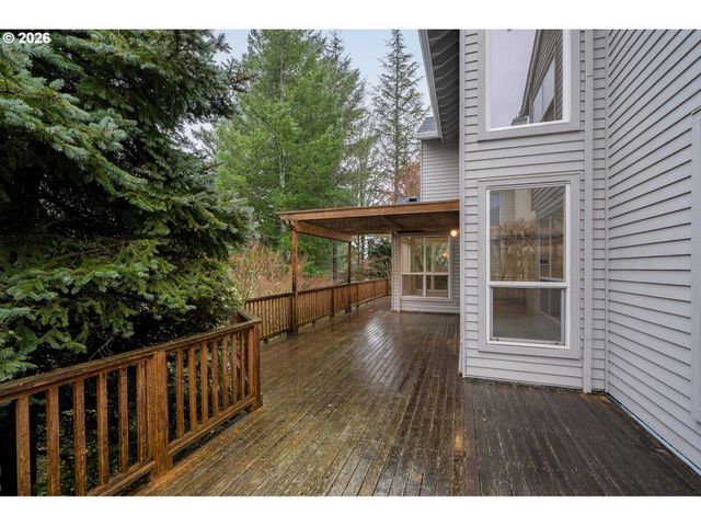 12238 Nw WELSH Dr, Portland, OR 97229