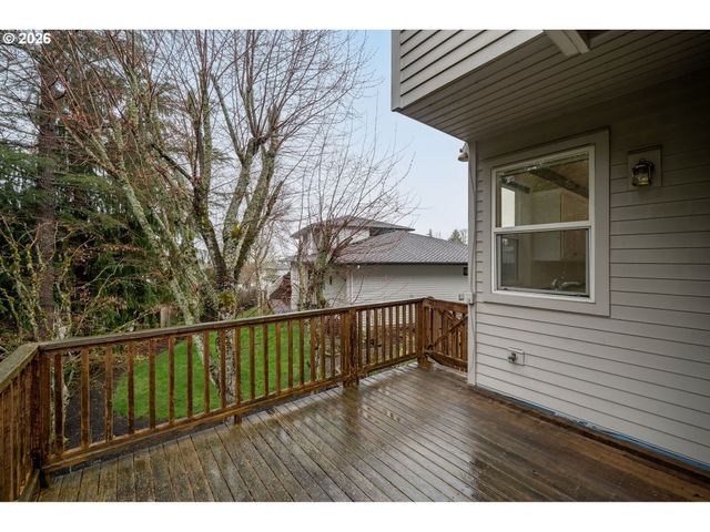 12238 Nw WELSH Dr, Portland, OR 97229