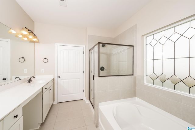 1405 OVERLOOK DRIVE, Trussville, AL 35173