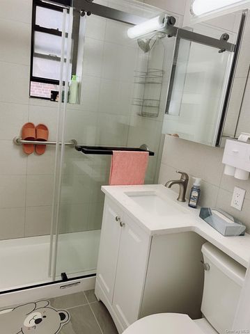216-10 77th Avenue 3-O, Bayside, NY 11364