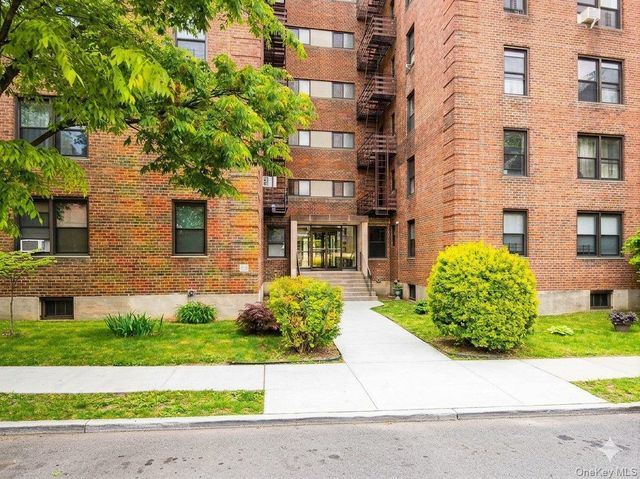 216-10 77th Avenue 3-O, Bayside, NY 11364