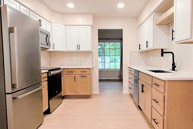 11304 W Douglas, Wichita, KS 67212