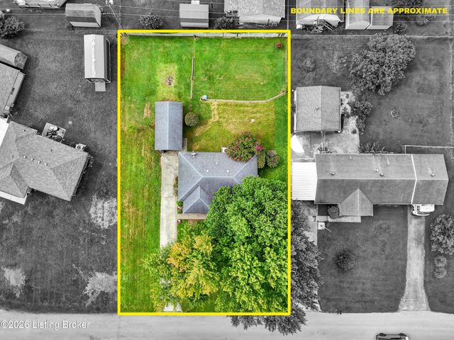 213 Pebblebrook Dr, Shepherdsville, KY 40165