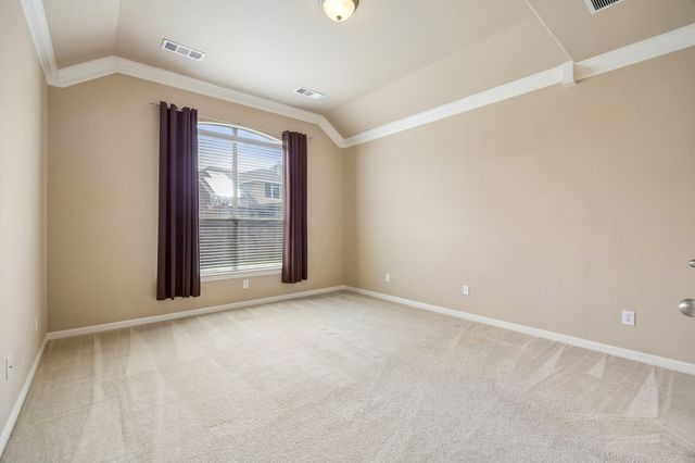 4712 Kestrel Street, Grand Prairie, TX 75052