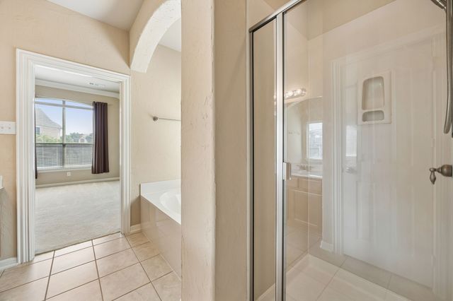 4712 Kestrel Street, Grand Prairie, TX 75052