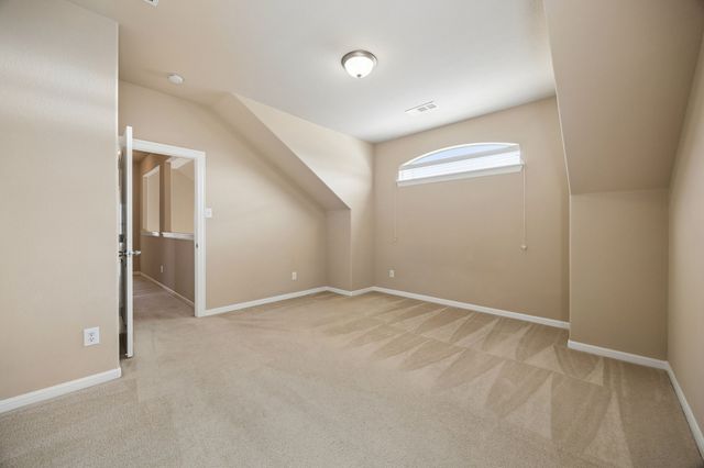 4712 Kestrel Street, Grand Prairie, TX 75052