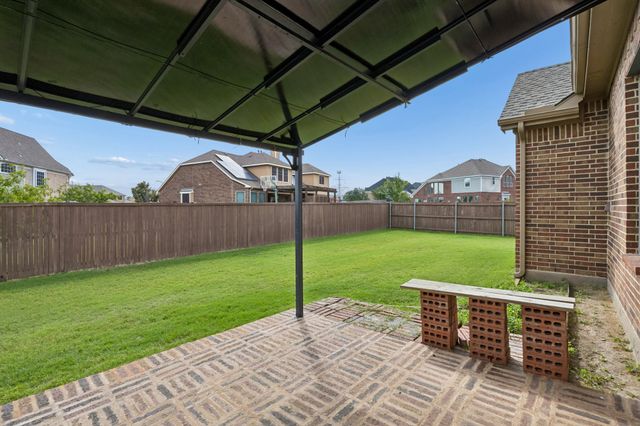 4712 Kestrel Street, Grand Prairie, TX 75052