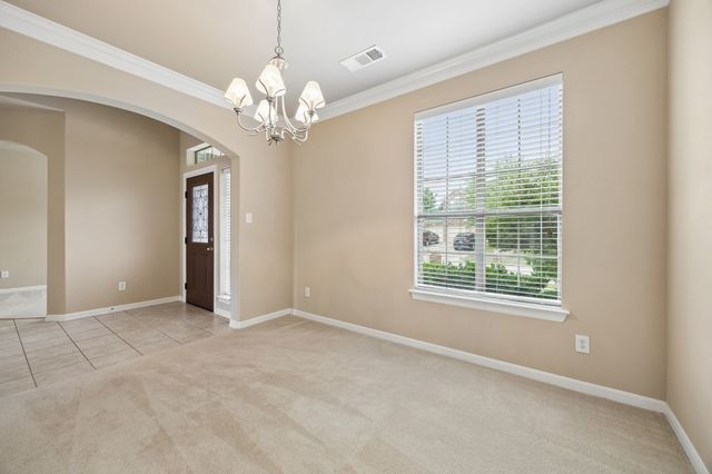 4712 Kestrel Street, Grand Prairie, TX 75052